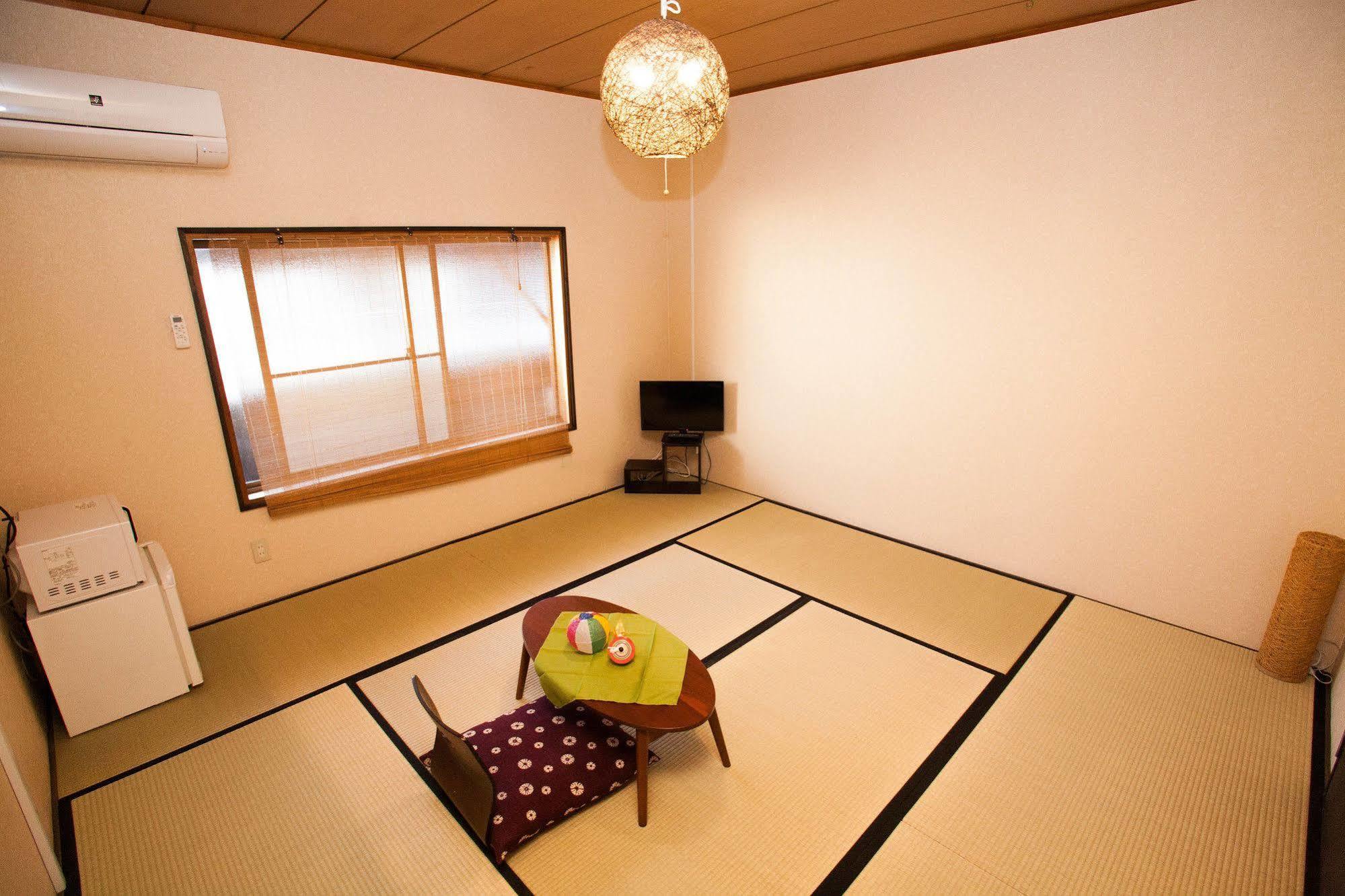 Guesthouse Omotenashi เกียวโต ภายนอก รูปภาพ