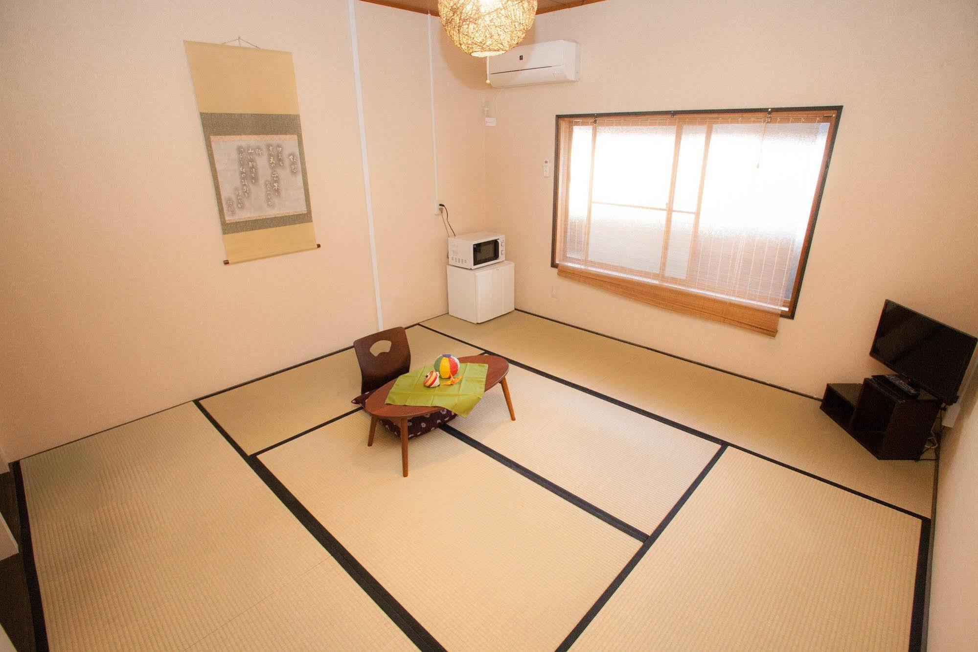 Guesthouse Omotenashi เกียวโต ภายนอก รูปภาพ